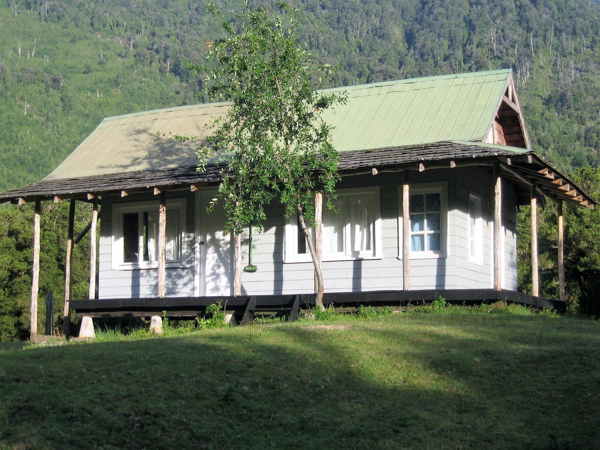 Pensão Campoaventura Riverside B&b-cochamo