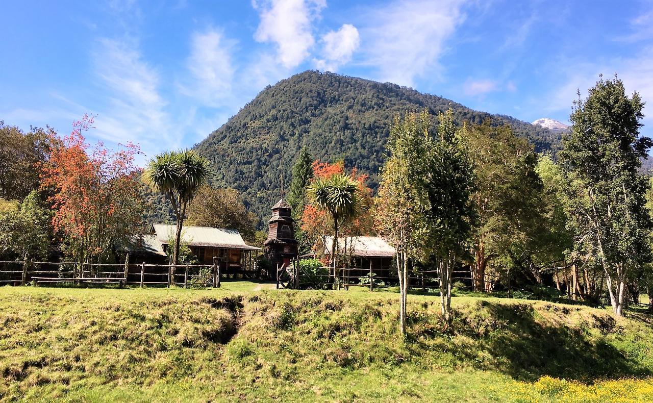 Campoaventura Riverside B&b-cochamo